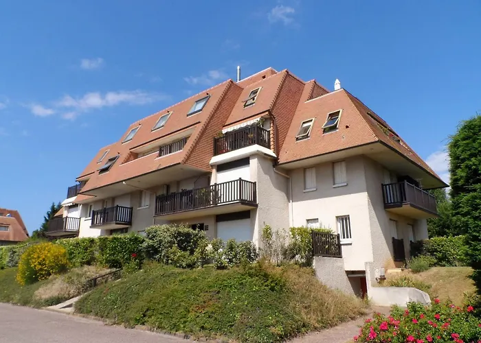 3 Pièces à Cabourg, 300m De La Plage, 6 Pers, Balcons, Parking, Animaux Acceptés - Fr-1-487-296 Cabourg