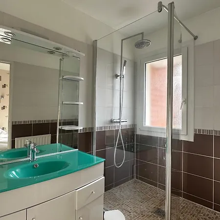 Appartamento 3 Pièces à Cabourg, 300m De La Plage, 6 Pers, Balcons, Parking, Animaux Acceptés - Fr-1-487-296 *
